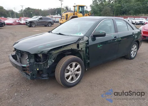 2011 Toyota Camry Le from USA, damaged, VIN 4T1BF3EK0BU609521